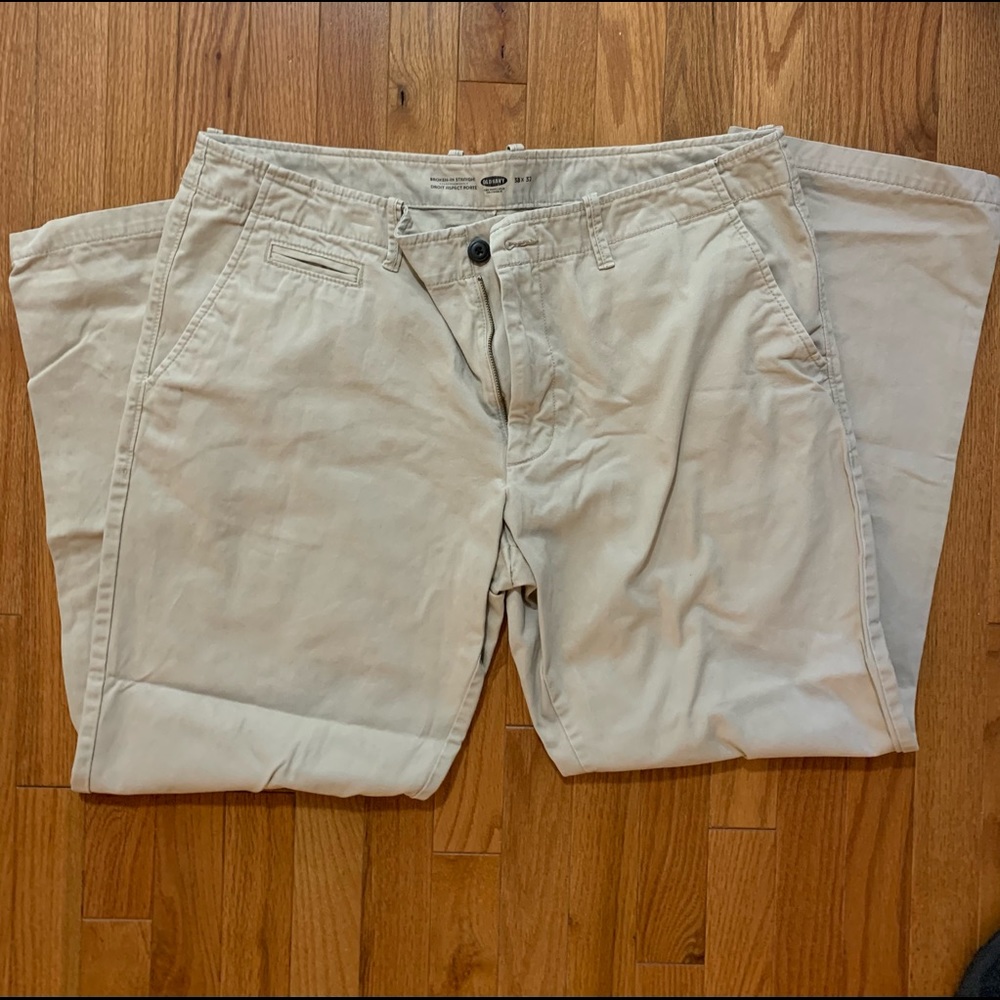 Old Navy Broken in Straight - Leg Khaki’s